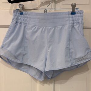 Lululemon Hotty Hot 2.5” Light Blue Women's Shorts